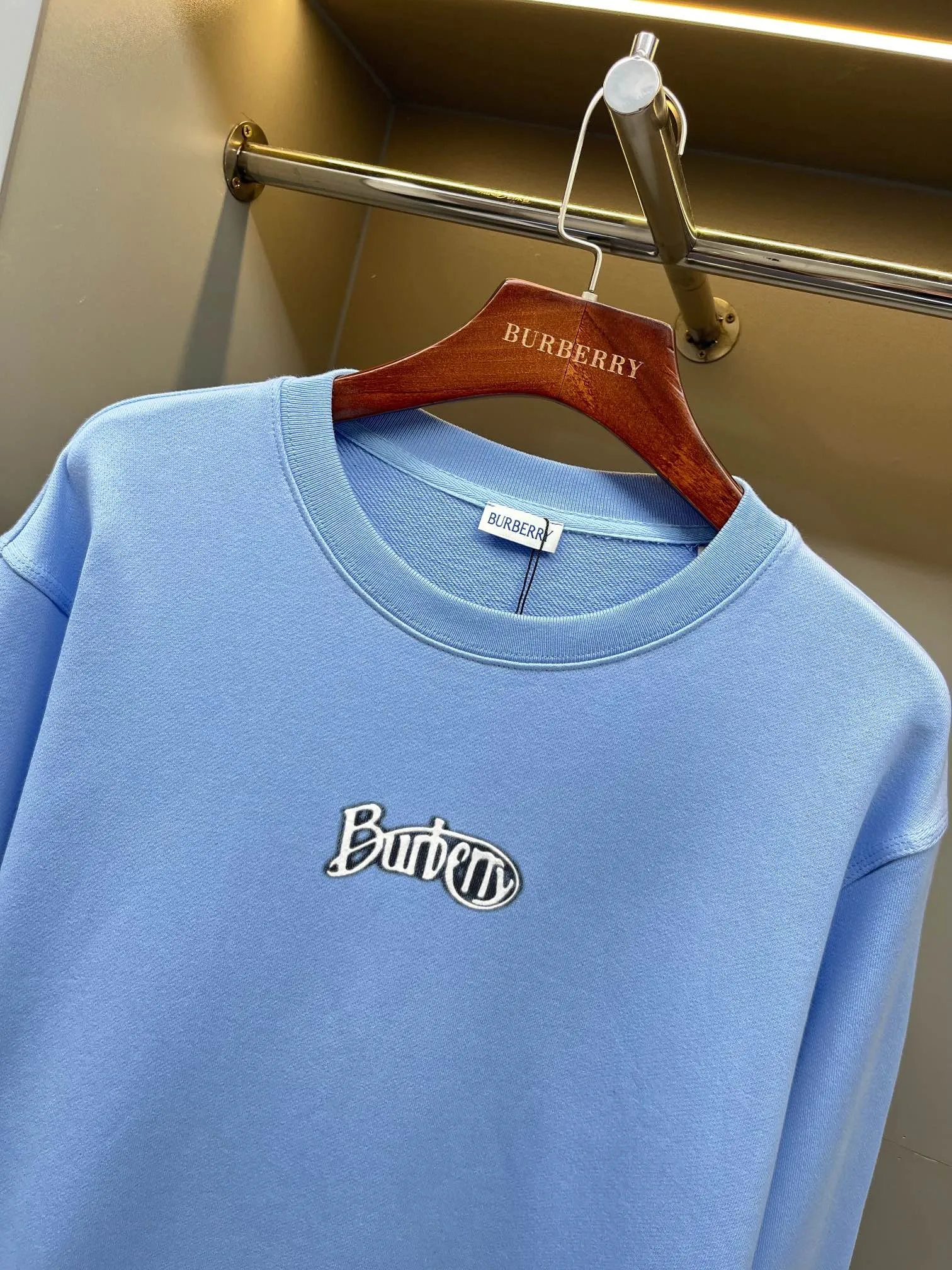 BBR 🅱️ 【BUR ， 】 ！BUR ， 。 ， BUR ， Classic ， ， 。 Series。 ！ ！ ， ， Quality Versatile！ b BUR ！！ ， 430 ， ， ， ，Breathable ！ 。 ， ， ！！ ， 。OV ， 。 ， ， ！！ ， In Stock， ， ！ ， ， ！！ Sizes S、M、L、XL、XXL